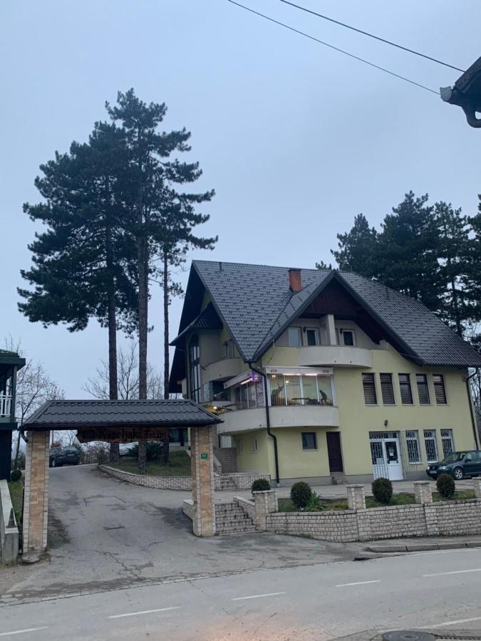 Restoran&Motel And Apartmants Lovacka Prica Tesanj 외부 사진