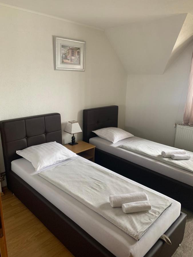 Restoran&Motel And Apartmants Lovacka Prica Tesanj 외부 사진