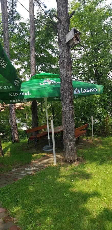 Restoran&Motel And Apartmants Lovacka Prica Tesanj 외부 사진