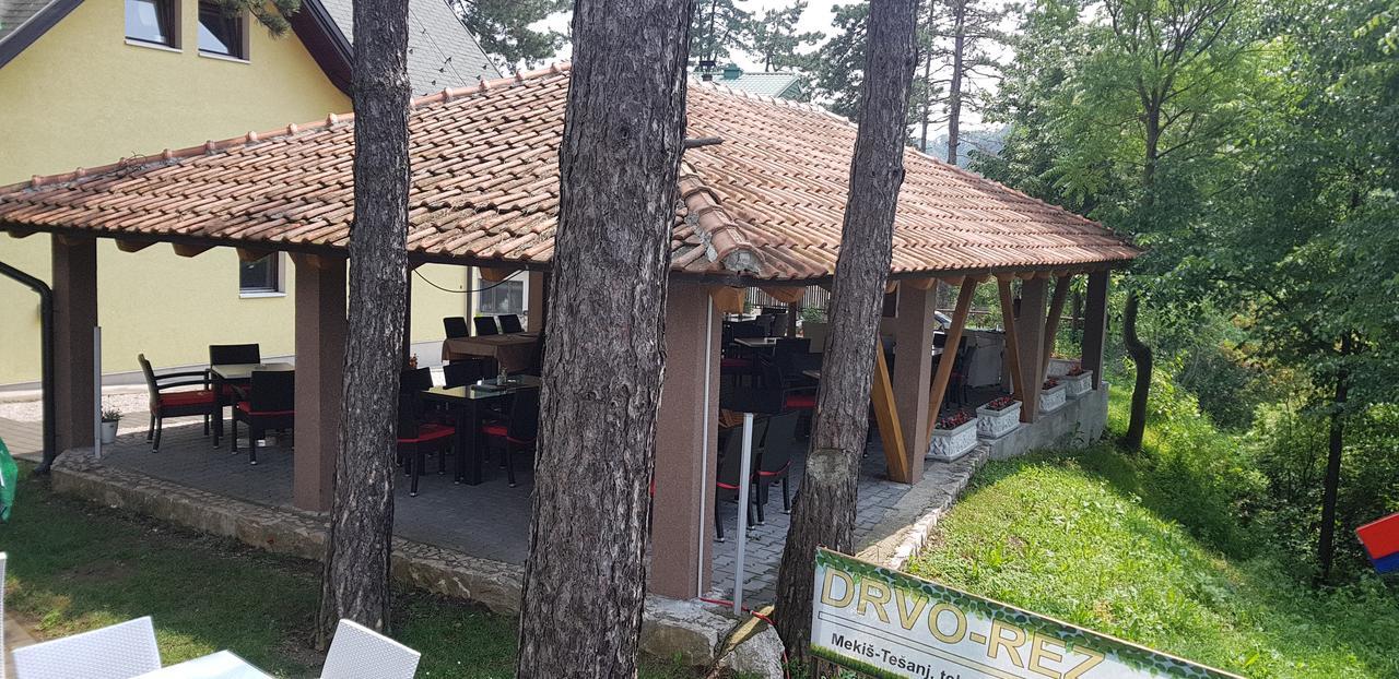 Restoran&Motel And Apartmants Lovacka Prica Tesanj 외부 사진