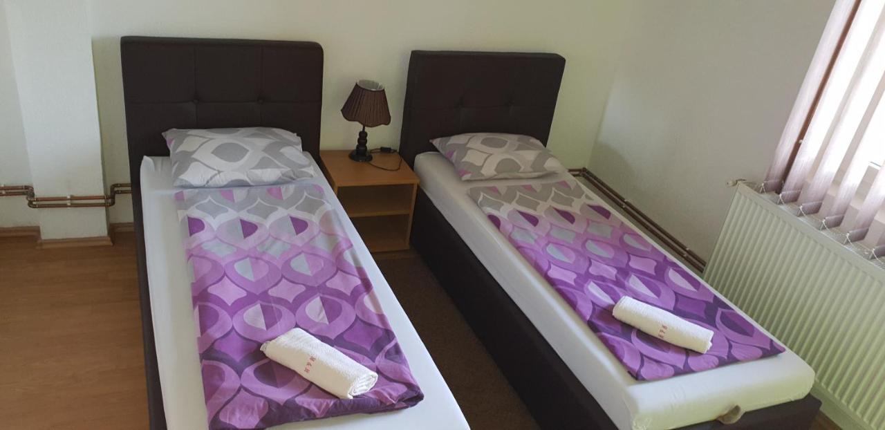 Restoran&Motel And Apartmants Lovacka Prica Tesanj 외부 사진