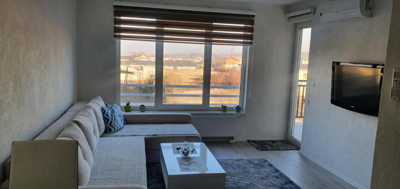 Restoran&Motel And Apartmants Lovacka Prica Tesanj 외부 사진